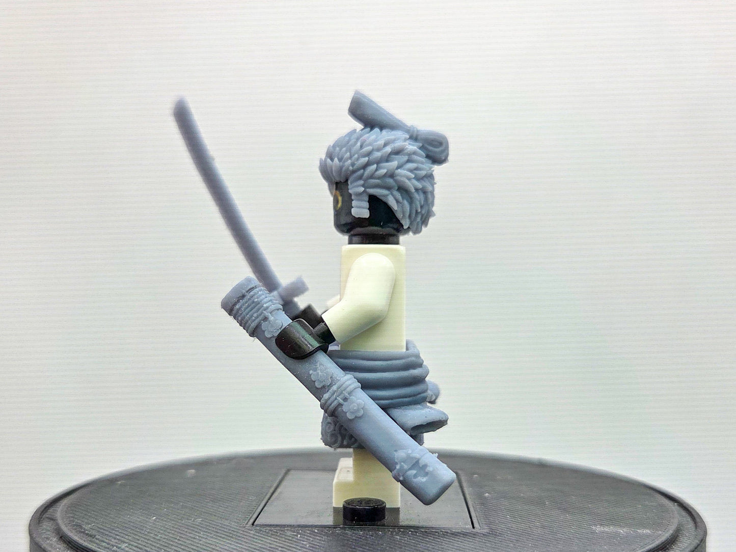 Custom 3D printed 3 sword pirate living in japan!