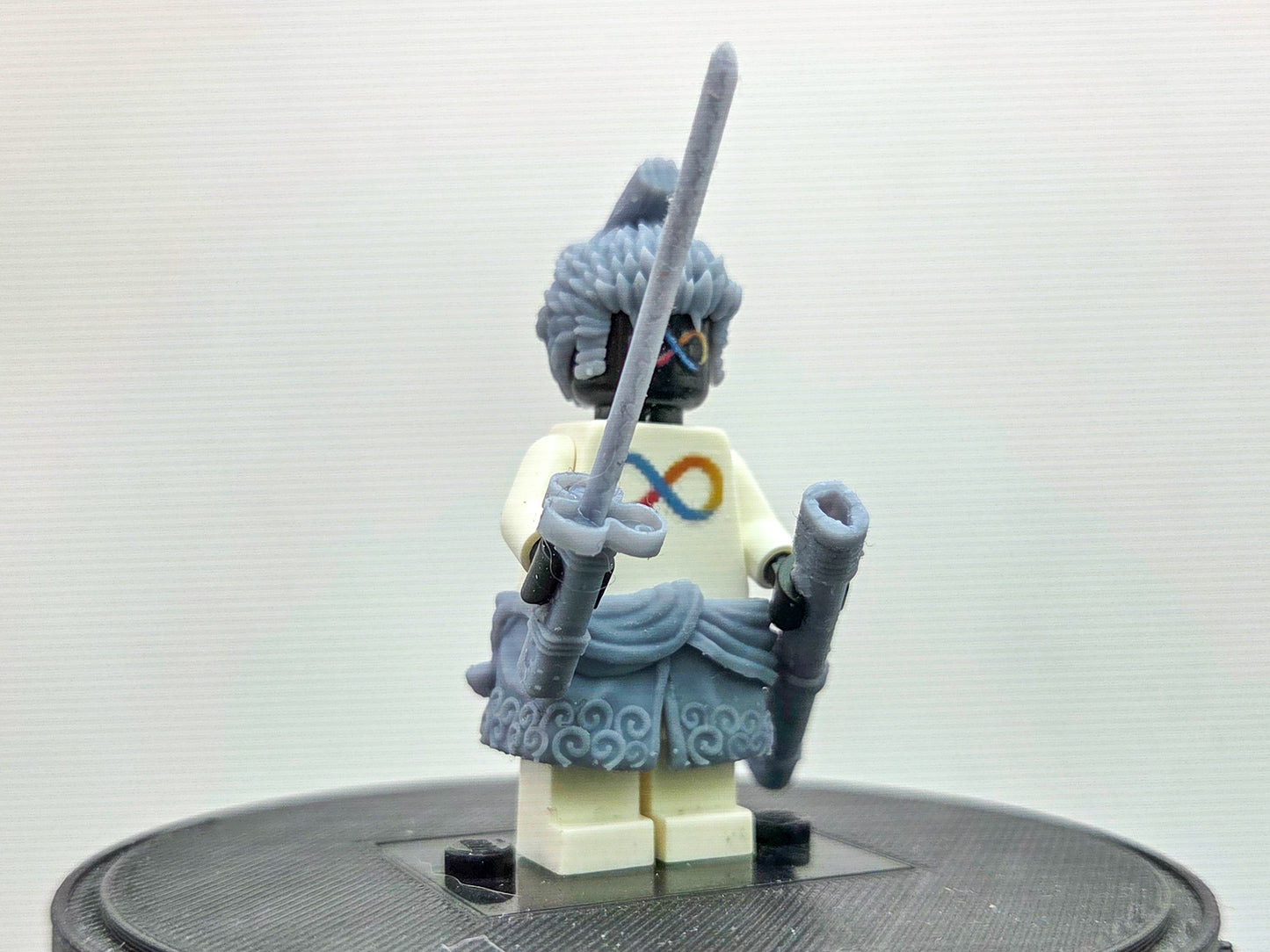 Custom 3D printed 3 sword pirate living in japan!