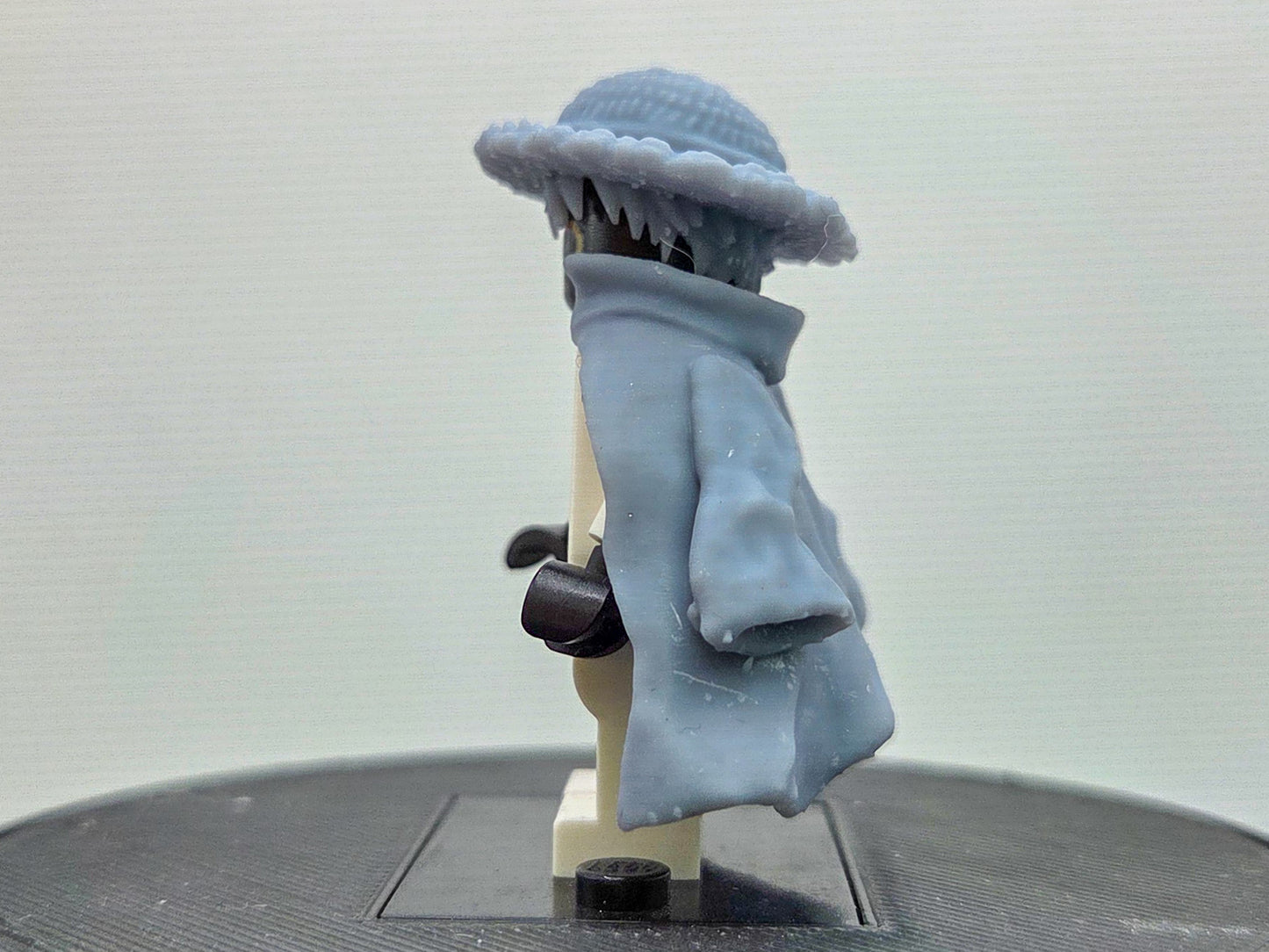 Custom 3D printed rubber pirate captian ready to fight!
