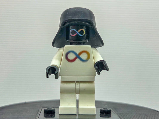 Custom 3D printed the way to big helmet galaxy wars look a like!