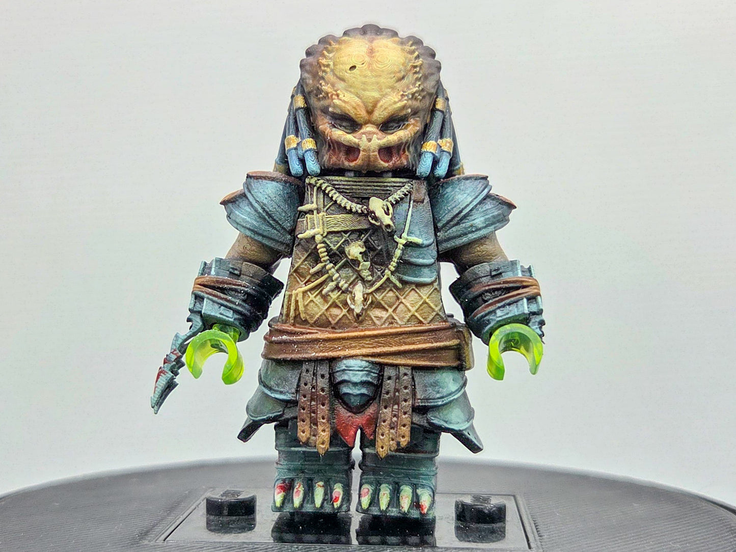 Custom 3D printed and painted the one that hunts aliens!
