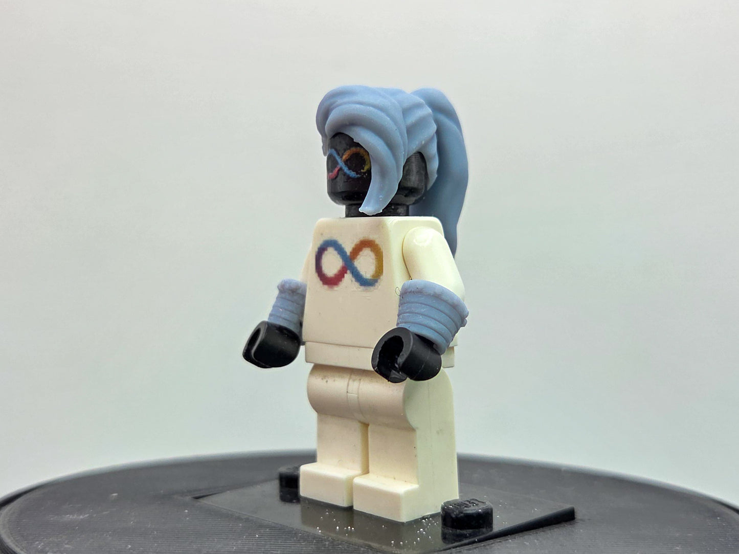 Custom 3D printed female red ring wearer!