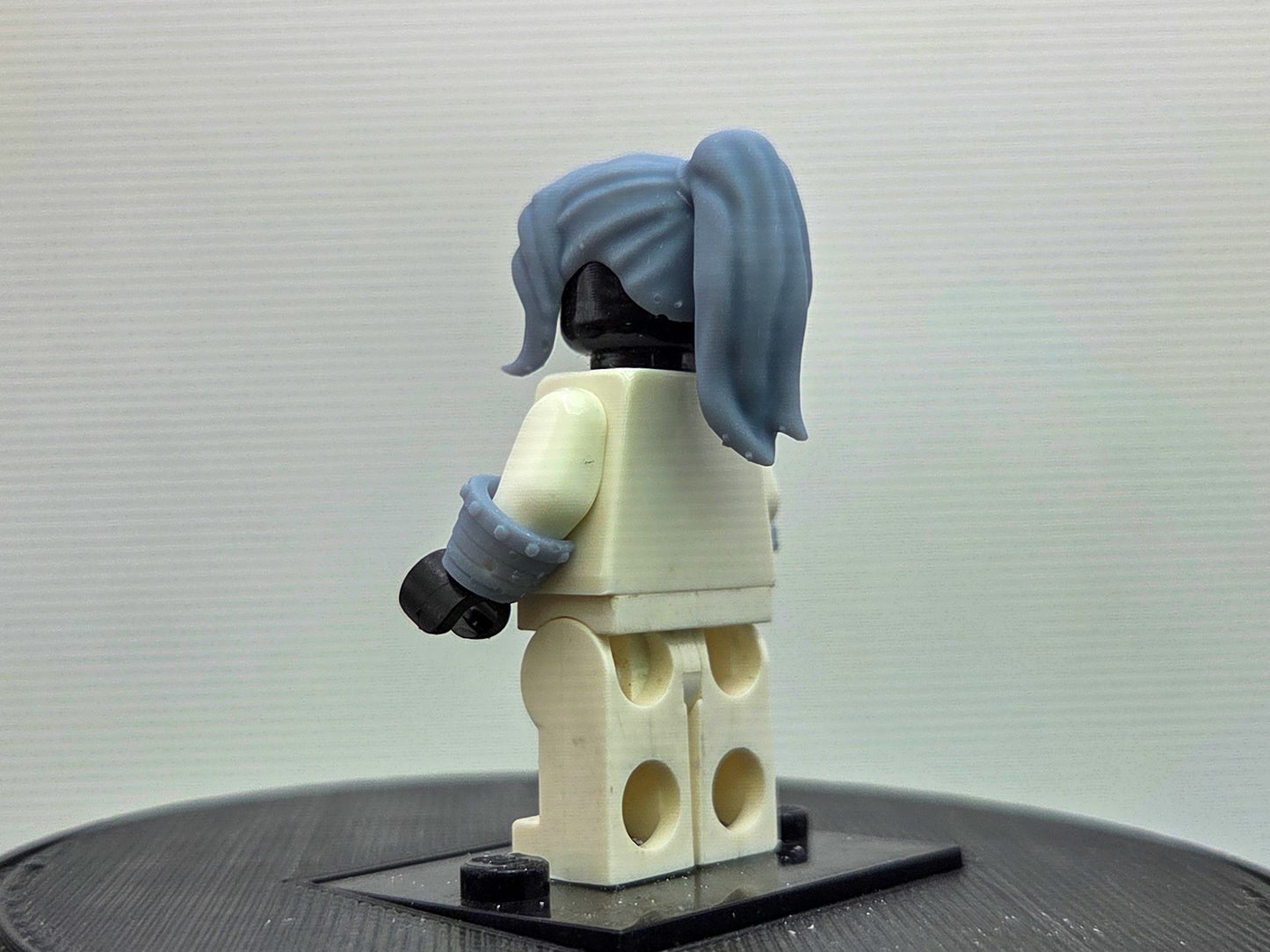 Custom 3D printed female red ring wearer!