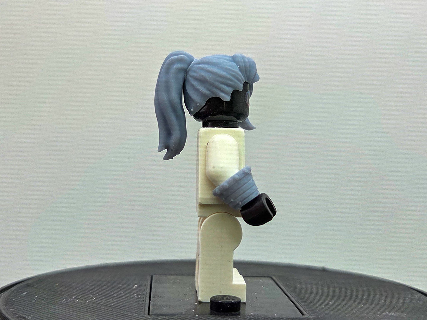 Custom 3D printed female red ring wearer!