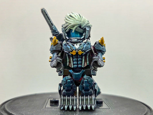 Custom 3D printed painted guy that fight during metal music!