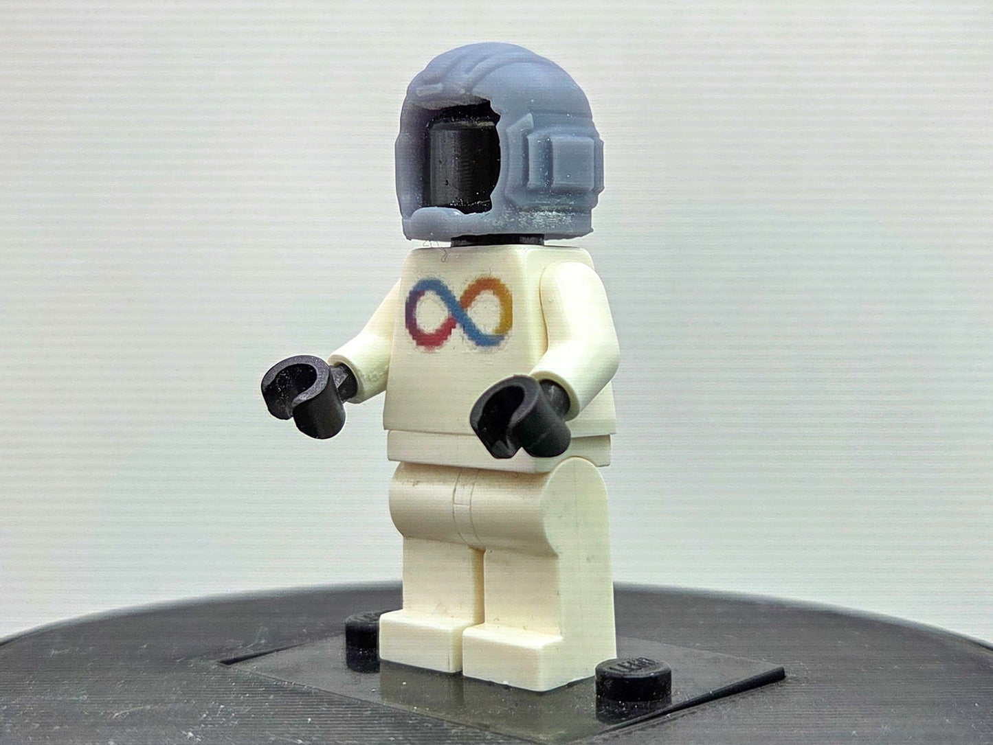 Custom 3D printed the one that likes to travel through time