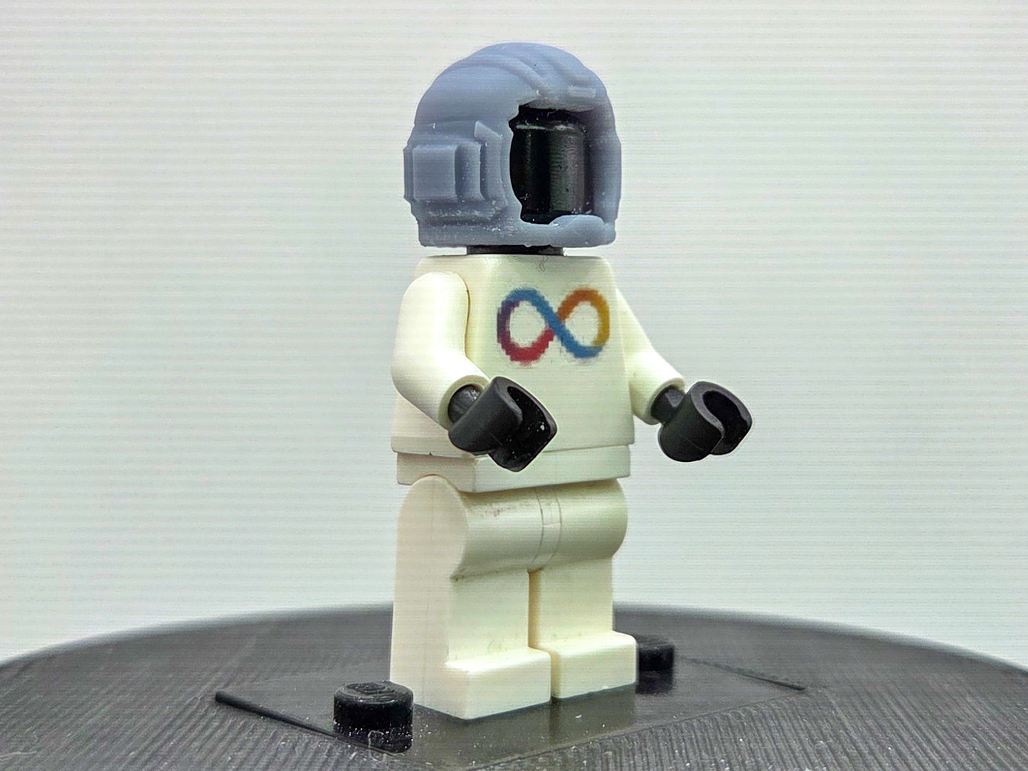 Custom 3D printed the one that likes to travel through time