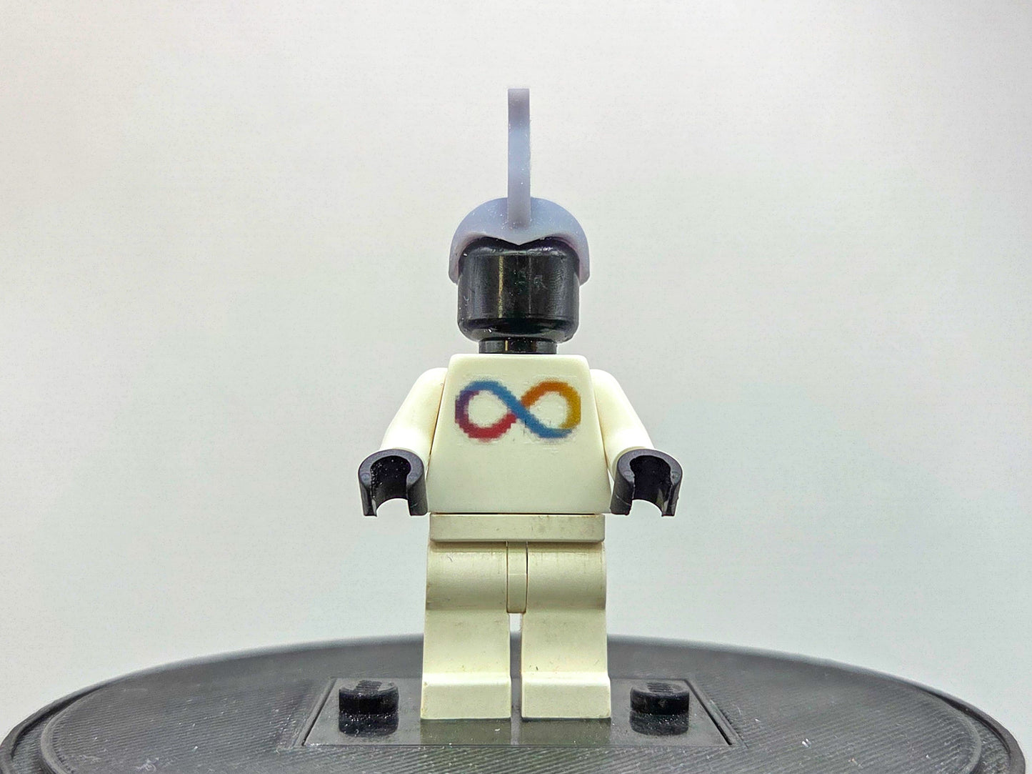 Custom 3D printed hero with big fin mohawk