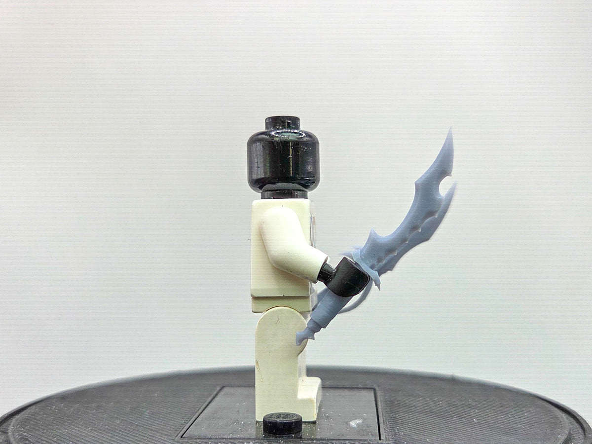 Building toy custom 3D printed the gamer one who controls shadows daggers v2
