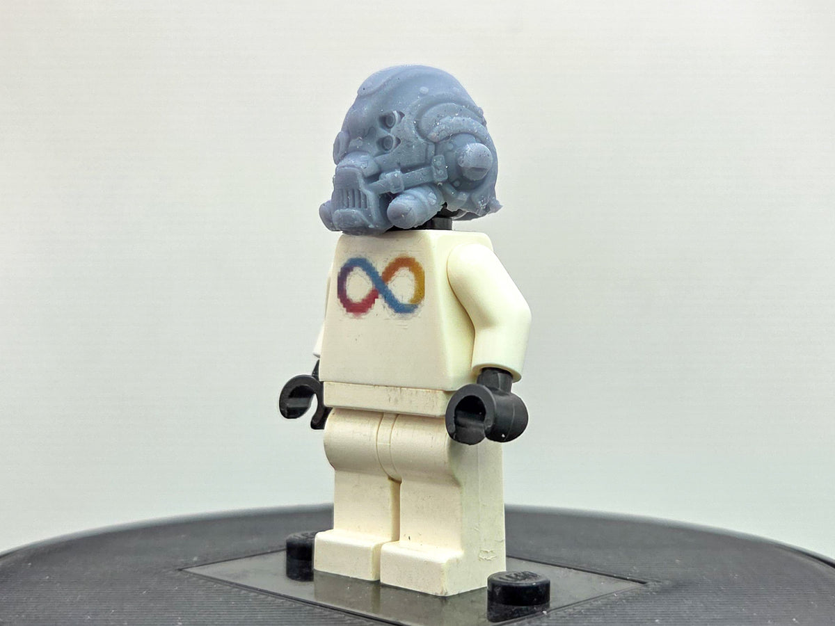 Custom 3D printed gear Regulator helmet!
