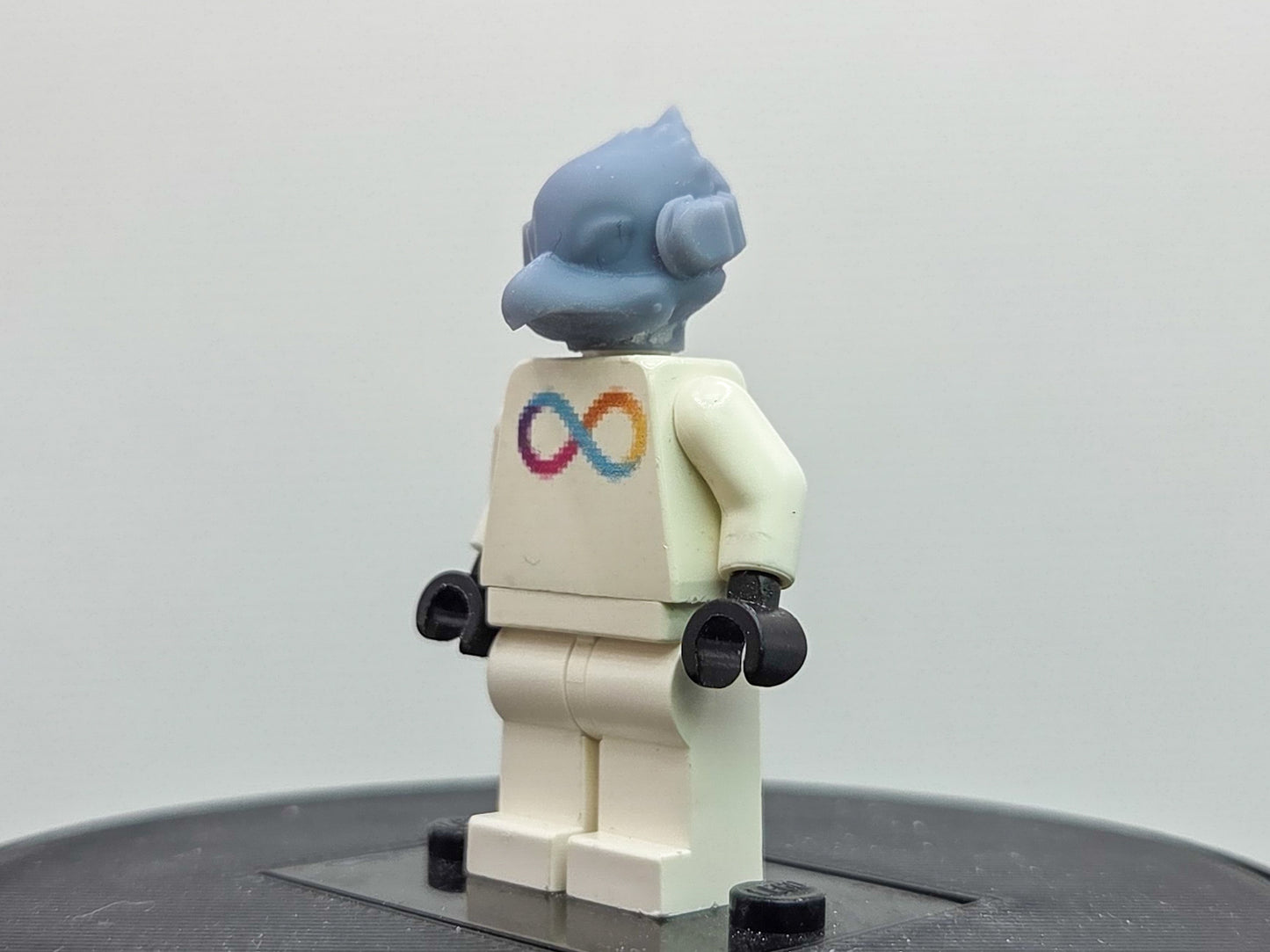 Custom 3D printed bird head starship fighter!