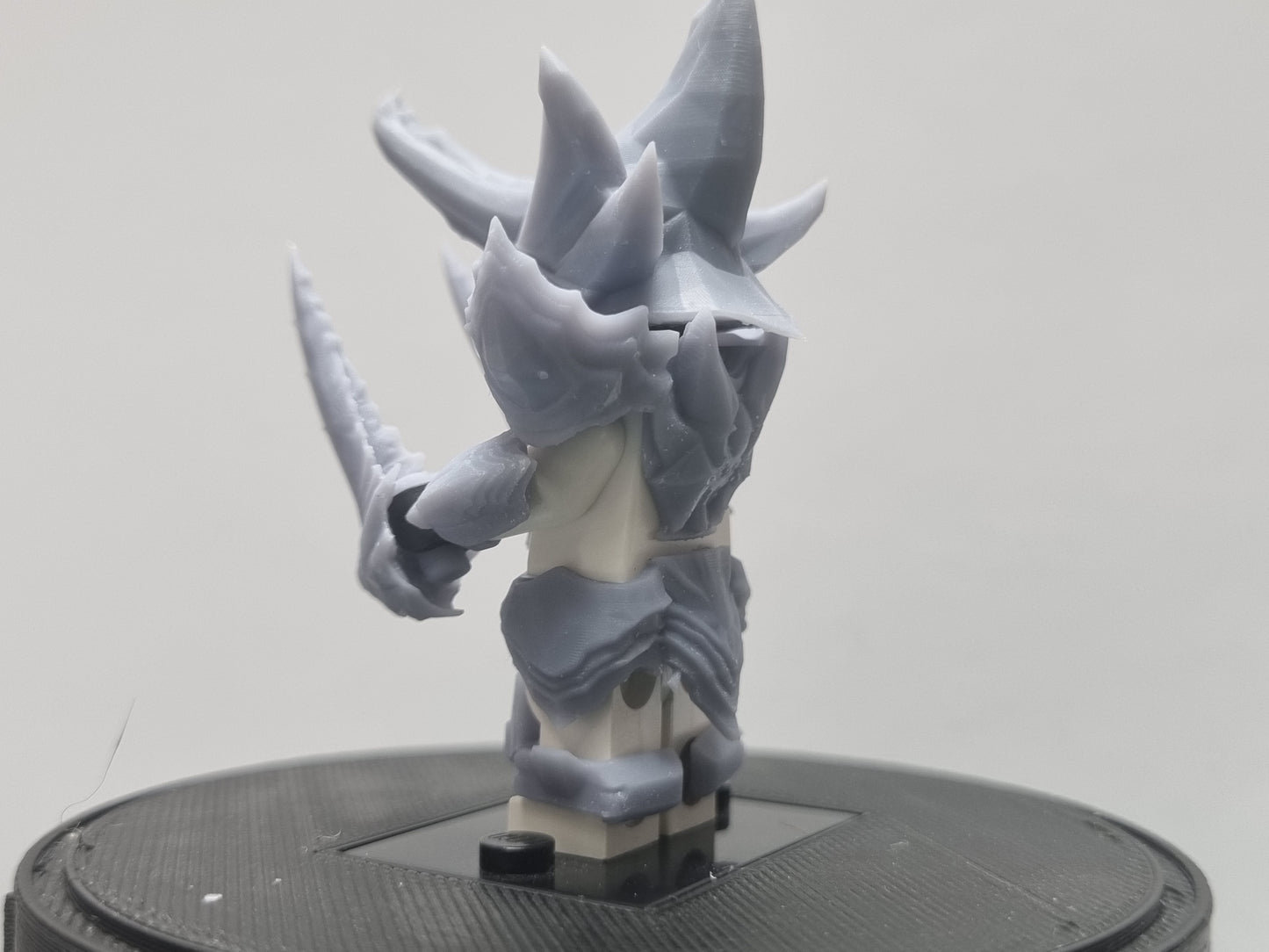 Lego custom 3D printed horned hunter armor set!