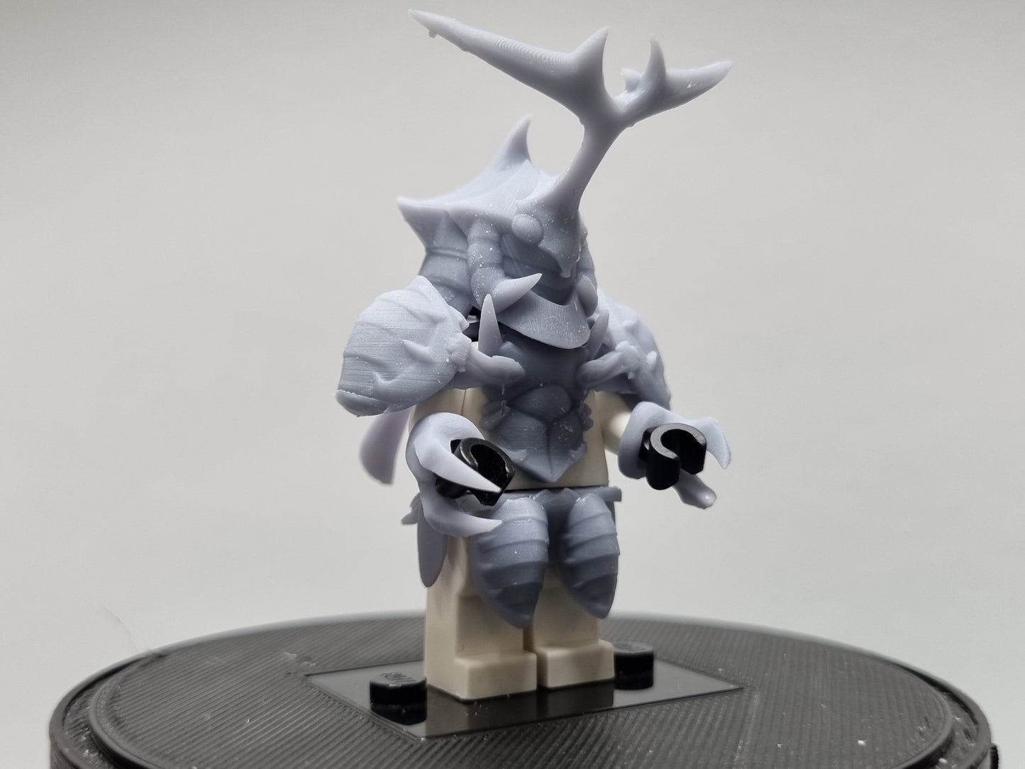 Lego compatible 3D printed custom Beetle armor set!