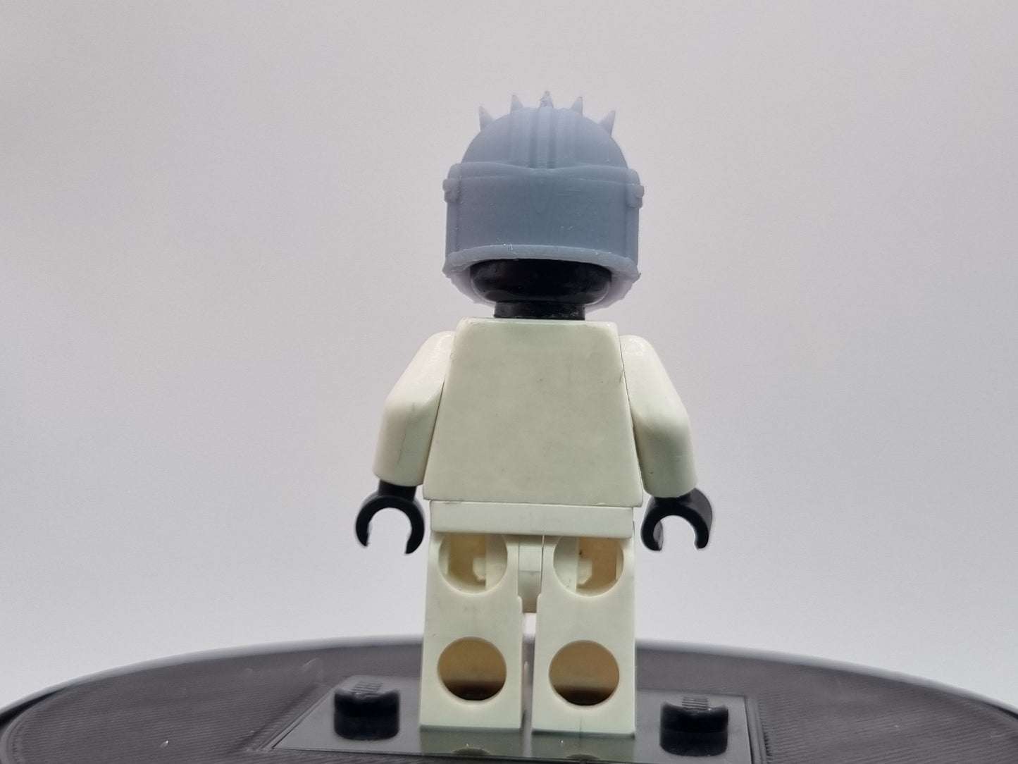 lego compatible 3D printed spike helmet!