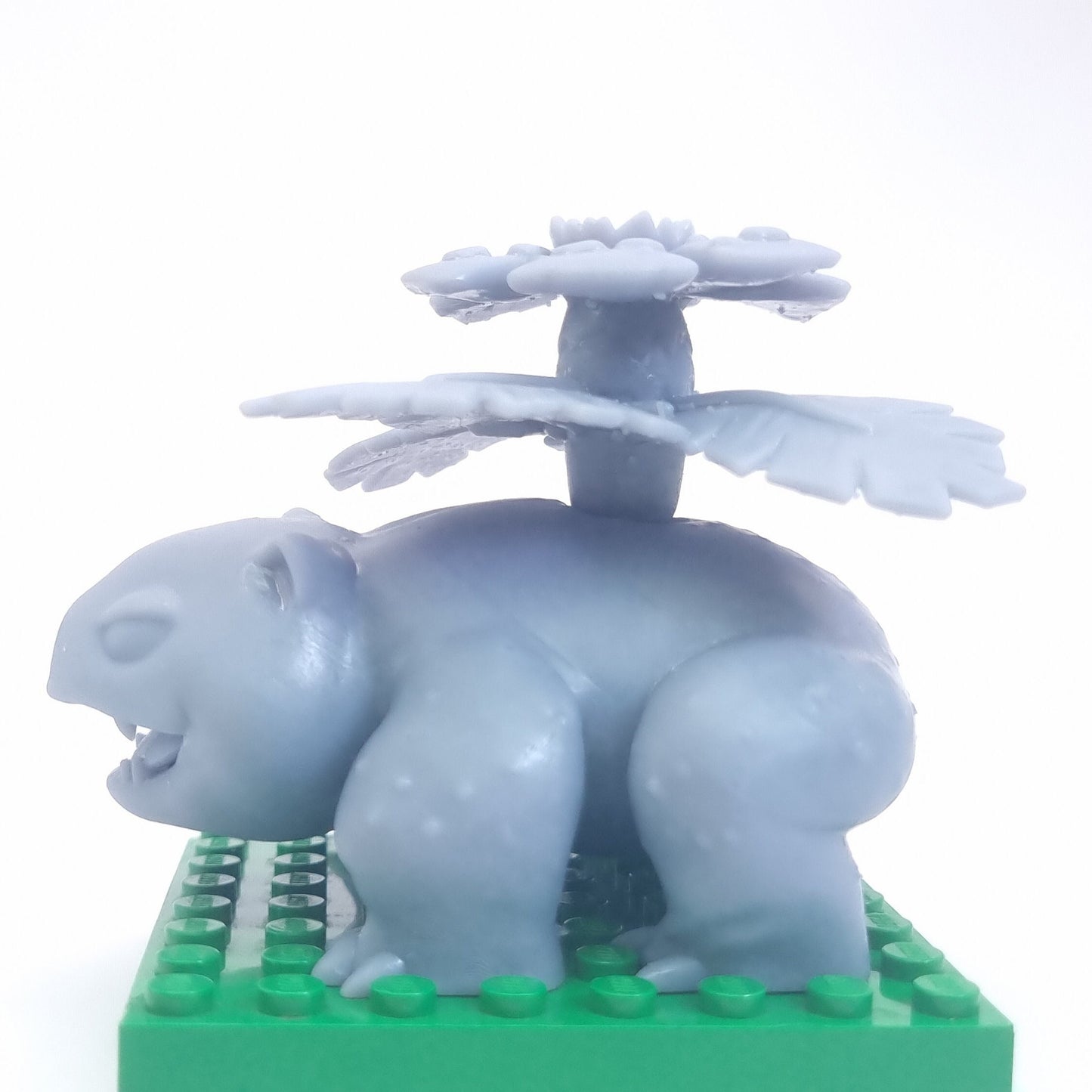 Building toy custom 3D printed creature with tree on his back!