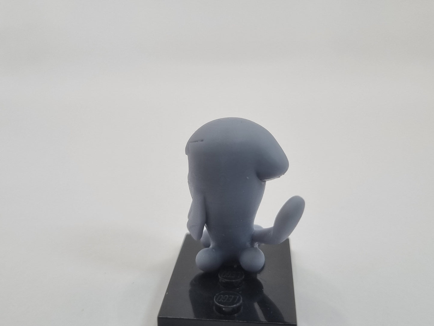 Building toy custom 3D printed happy balloon creature