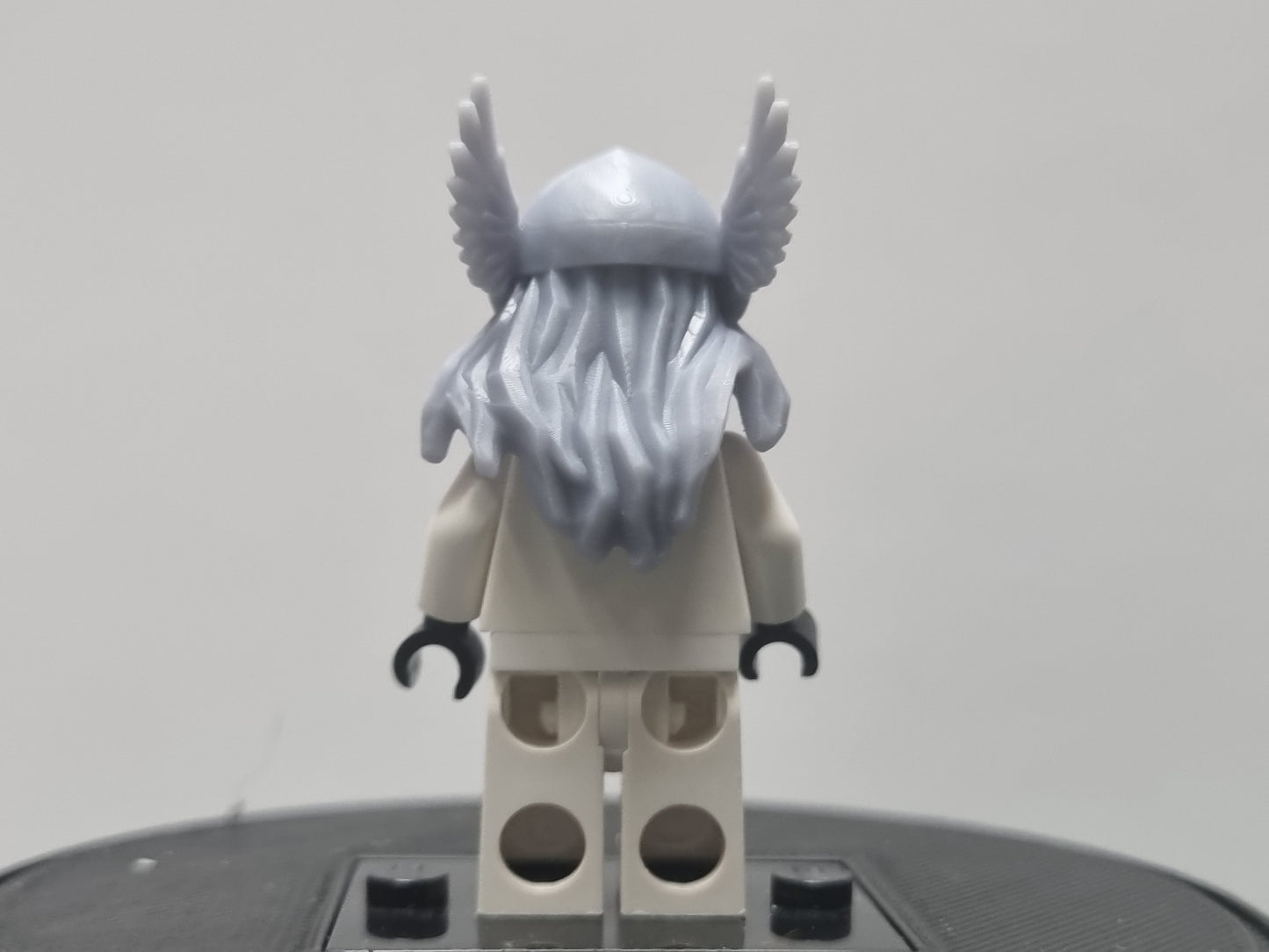 Building toy custom 3D printed Norse god heads and hairs!