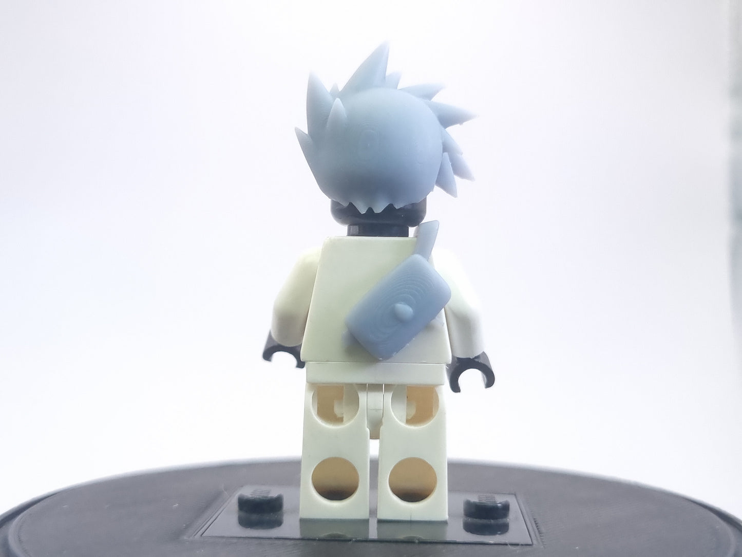 Building toy custom 3D printed catcher with spikey hair