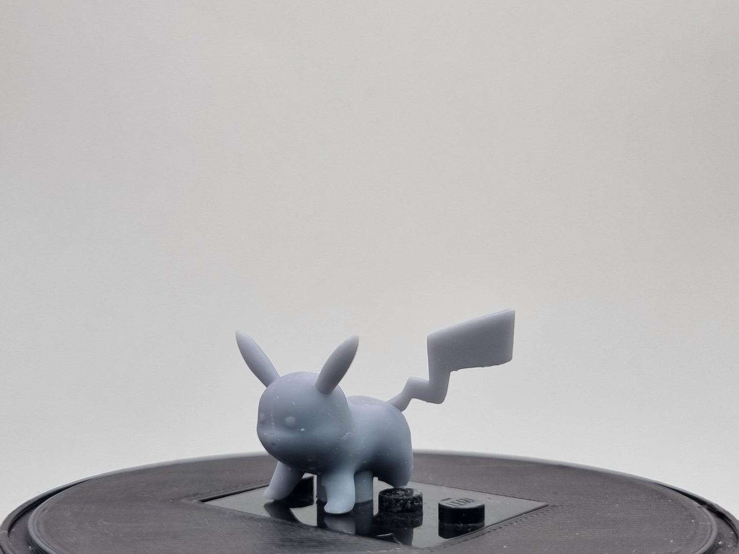 Building toy custom 3D printed electric animal to catch!