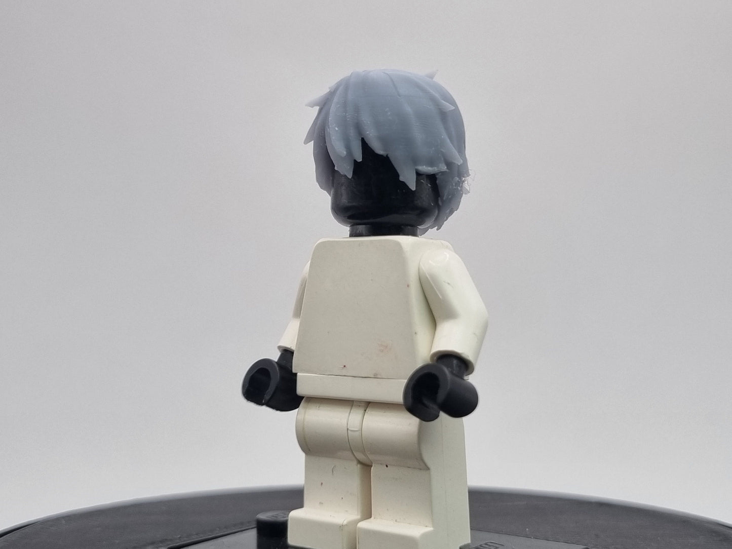 Building toy custom 3D waifu with short hair!