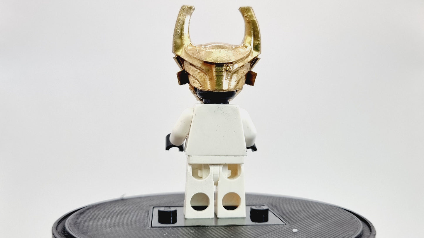 Building toy fully painted gold the all seeing norse super hero!
