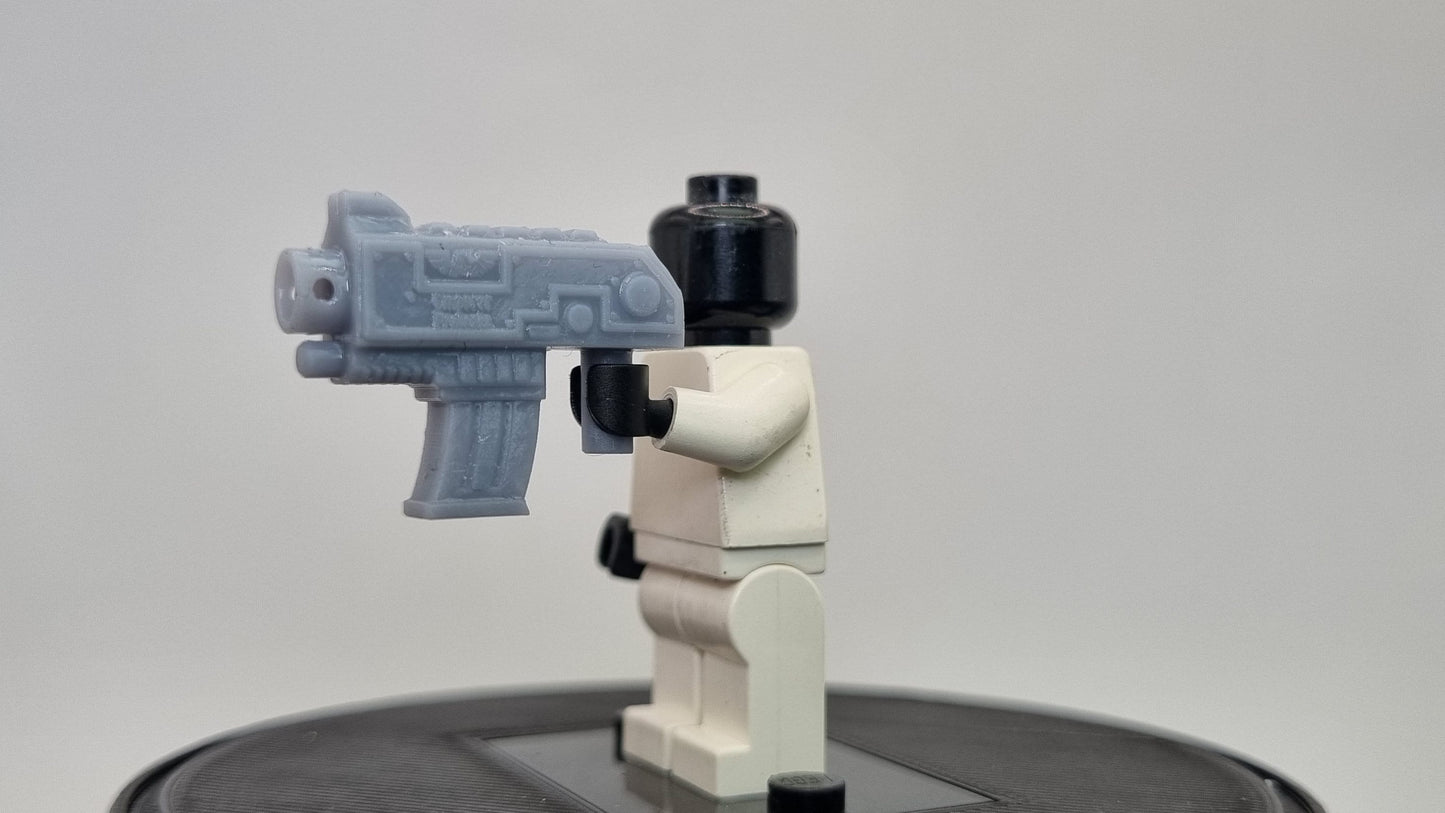 Building toy space warrior big gun!