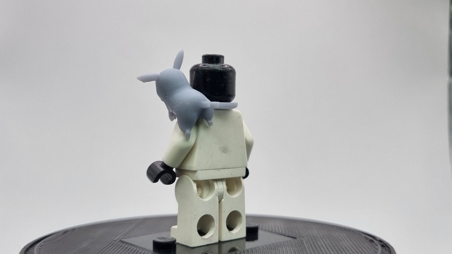 Building toy custom 3D printed animal to catch lightning animal on neck!