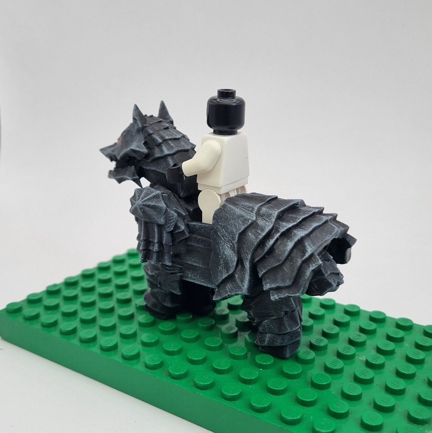 Building toy custom 3D printed painted armored horse!