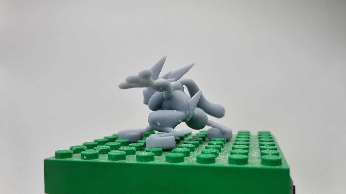 Custom 3D printed building toy animal to catch frog!