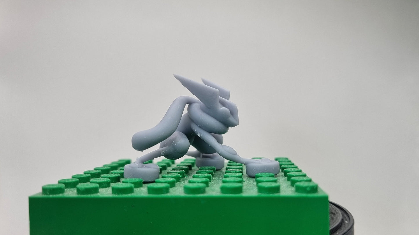 Custom 3D printed building toy animal to catch frog!