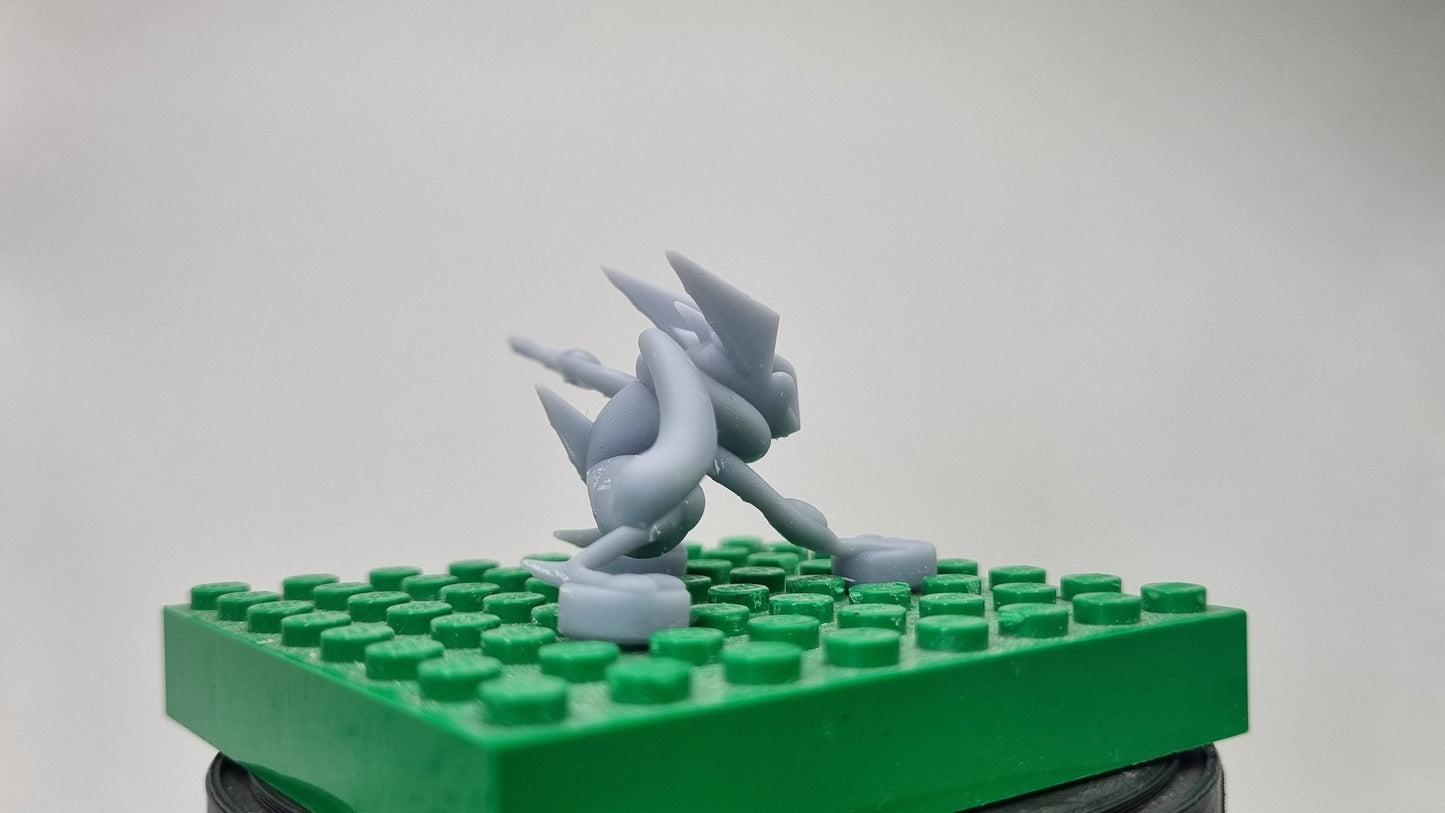 Custom 3D printed building toy animal to catch frog!