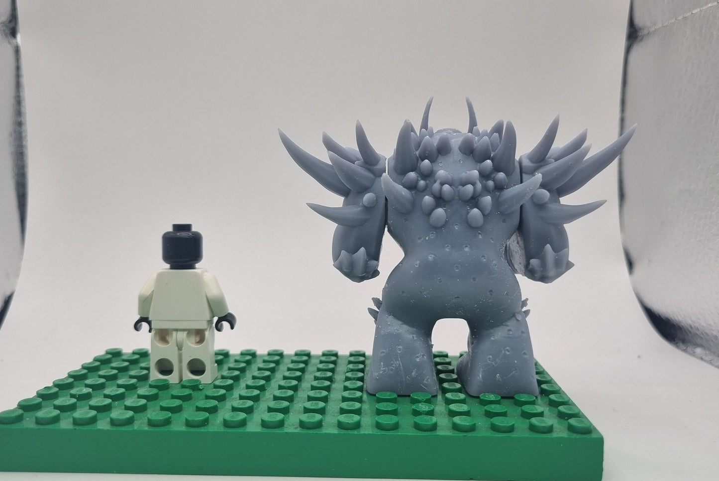 Custom 3D printed building toy spiky bigfig!